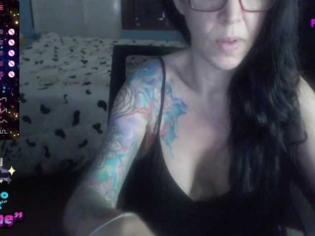venusx1 live cam on BongaCams