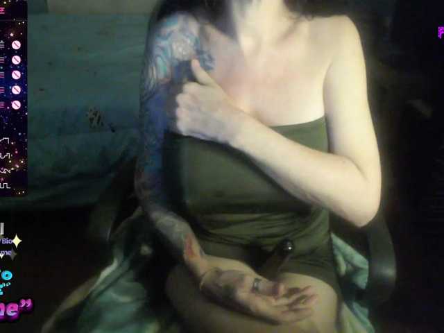 venusx1 live cam on BongaCams