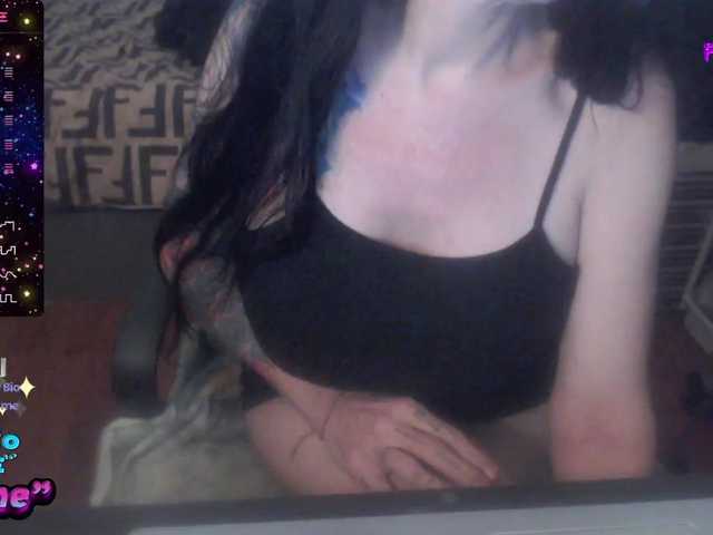 venusx1 live cam on BongaCams
