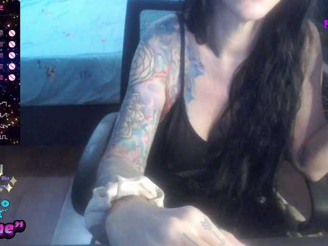 venusx1 live cam on BongaCams