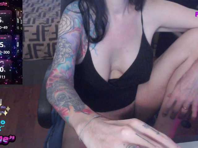 venusx1 live cam on BongaCams