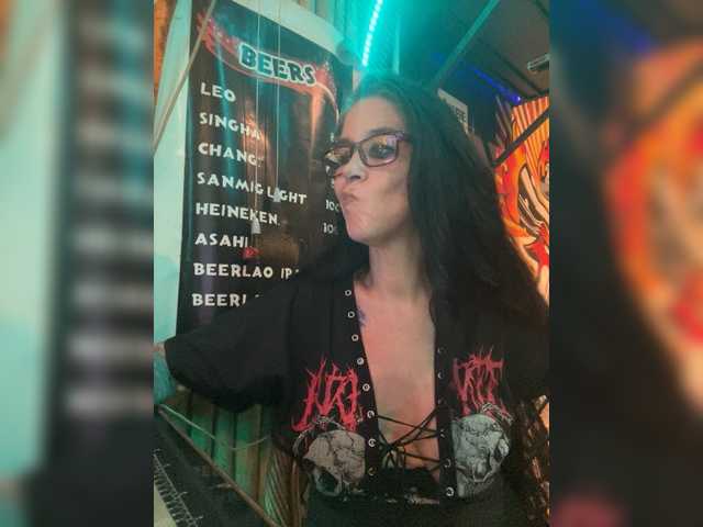 venusx1's BongaCams show and profile