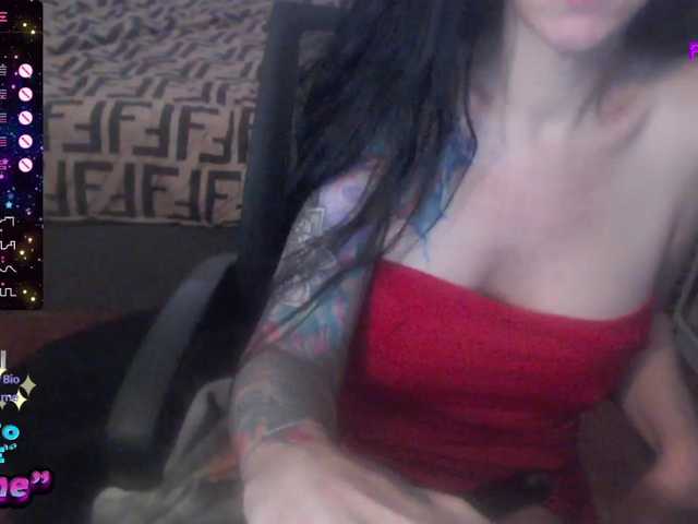 venusx1 live cam on BongaCams