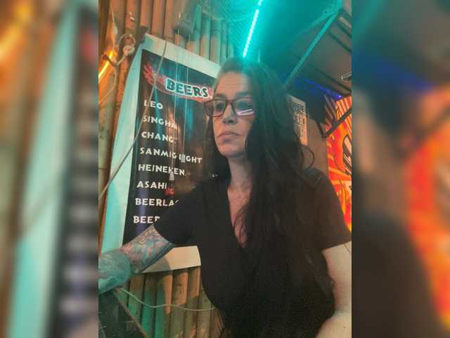 venusx1's BongaCams show and profile