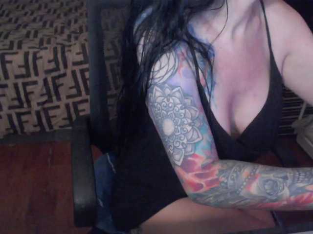 venusx1 live cam on BongaCams