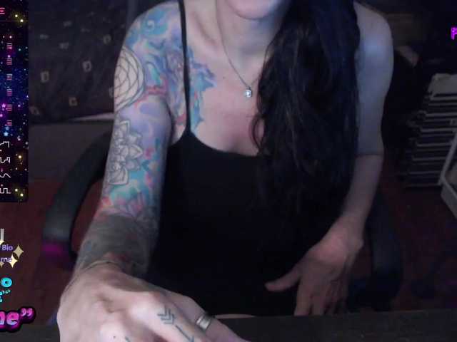 venusx1 live cam on BongaCams