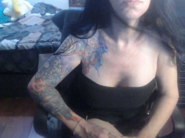 venusx1's BongaCams show and profile