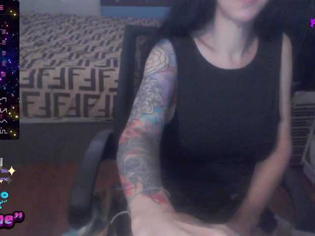 venusx1 live cam on BongaCams