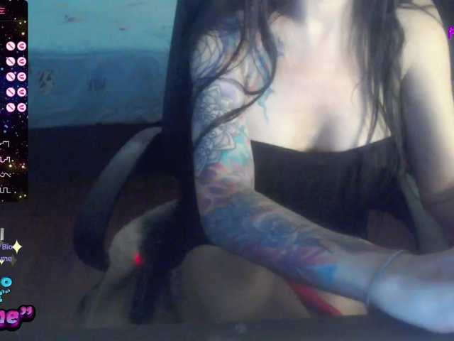 venusx1 live cam on BongaCams