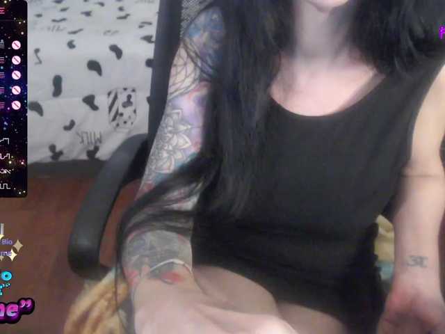 venusx1 live cam on BongaCams