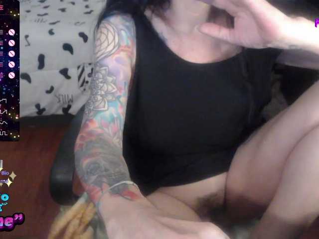 venusx1 live cam on BongaCams
