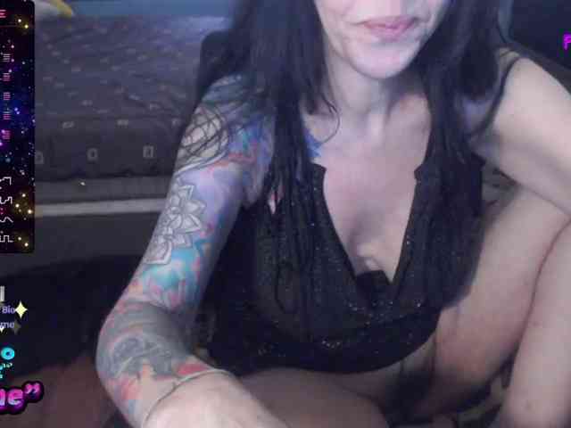 Modella: VenusX1