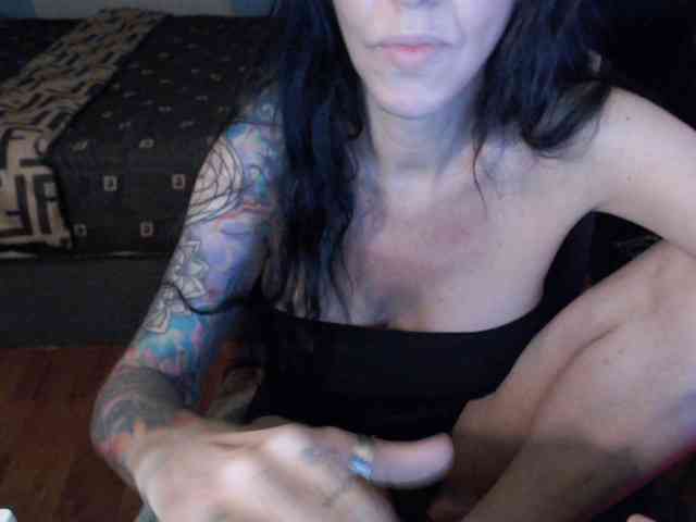 venusx1 Live Webcam on BongaCams