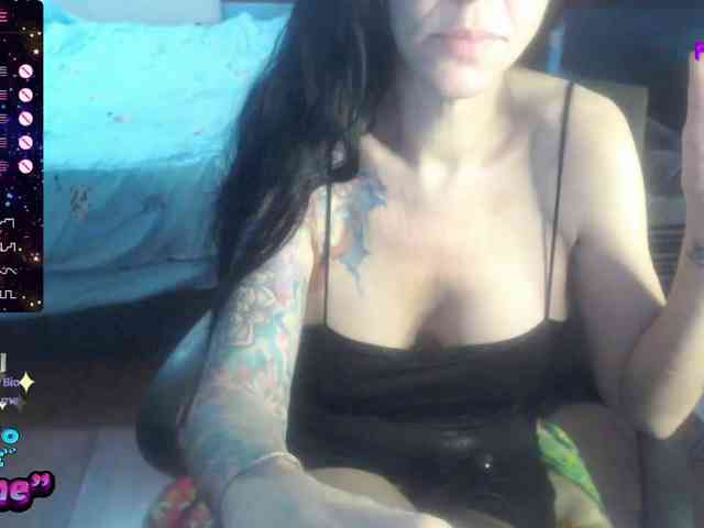 Modella: VenusX1