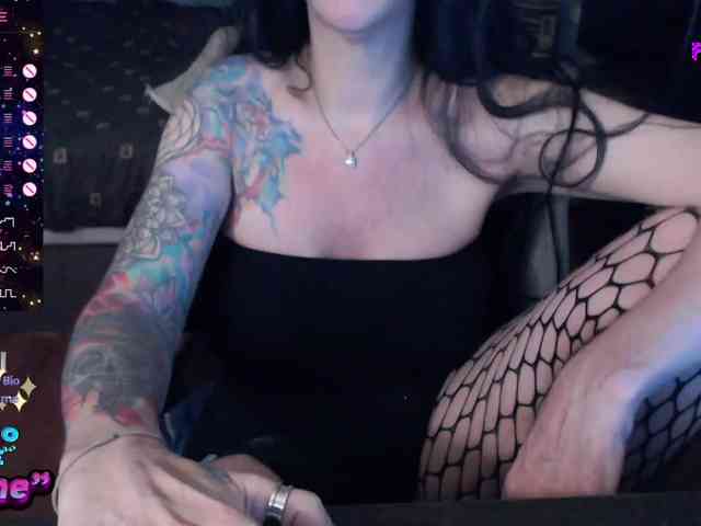 Modella: VenusX1
