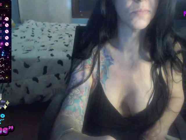 Modella: VenusX1