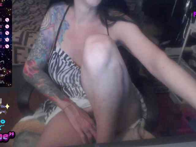 Modella: VenusX1