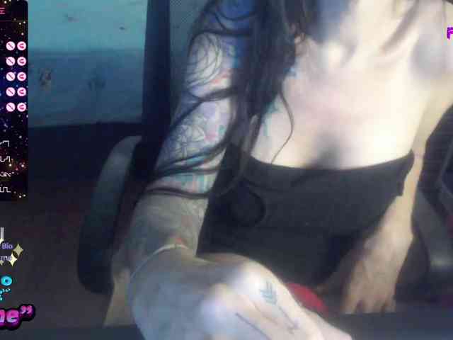 Modella: VenusX1