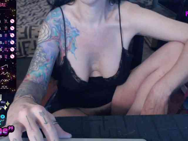 Modella: VenusX1