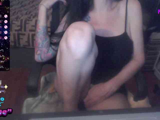 Modella: VenusX1