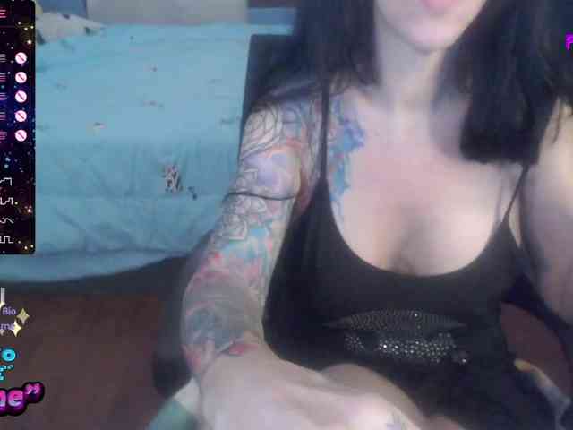 Modella: VenusX1