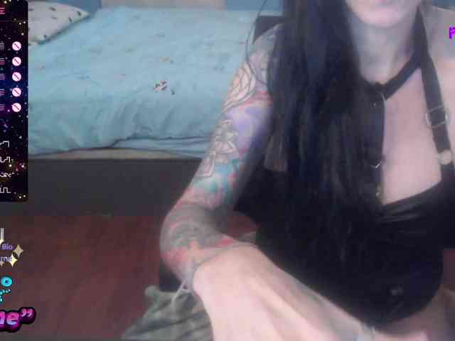 Modella: VenusX1