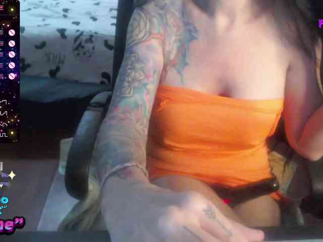 Modella: VenusX1