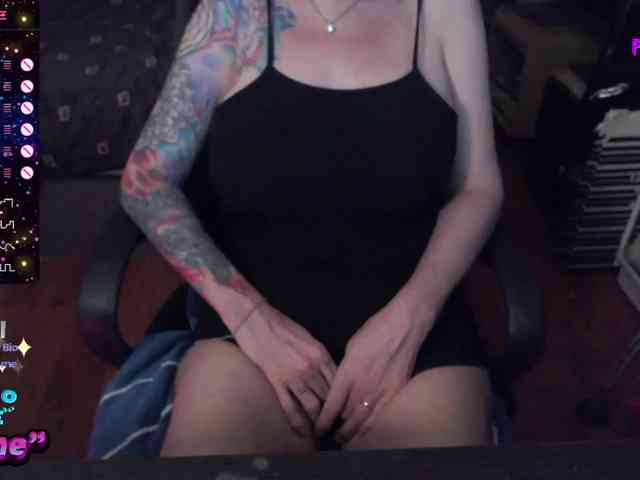 Modella: VenusX1