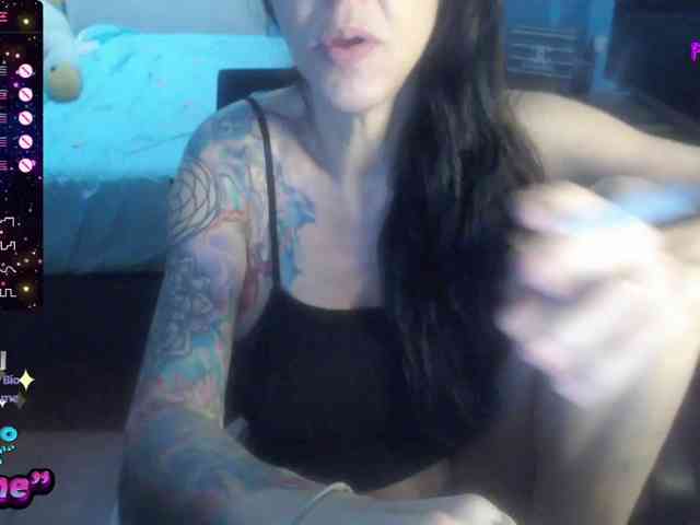 Modella: VenusX1