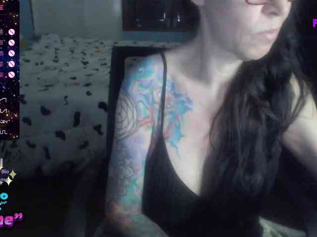 Modella: VenusX1
