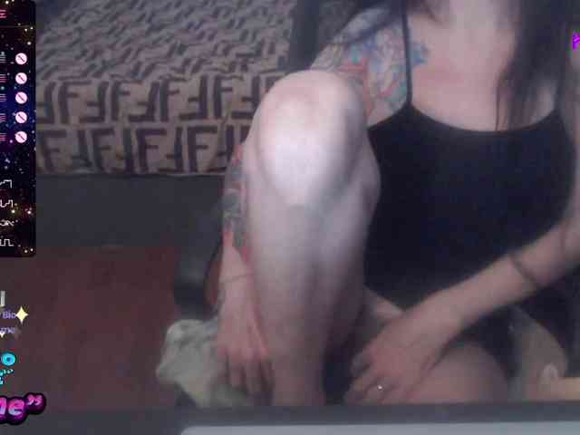Modella: VenusX1