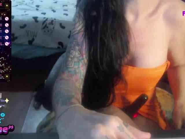 Modella: VenusX1