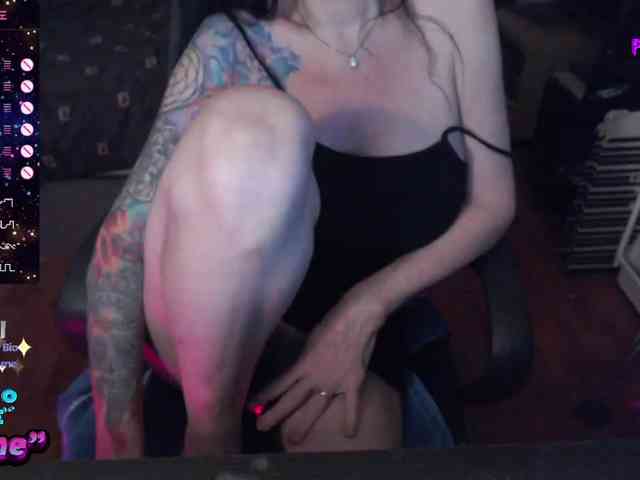Modella: VenusX1
