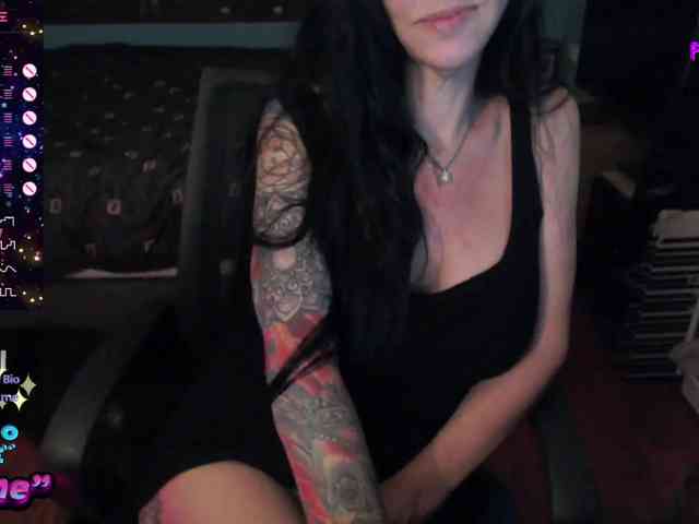 Modella: VenusX1