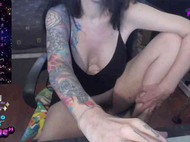 Modella: VenusX1