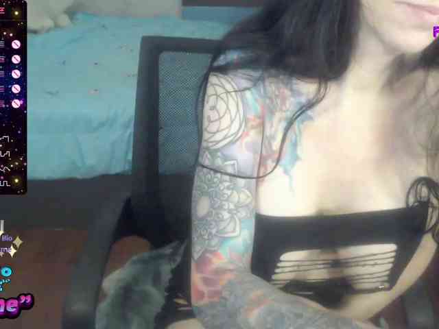 Modella: VenusX1