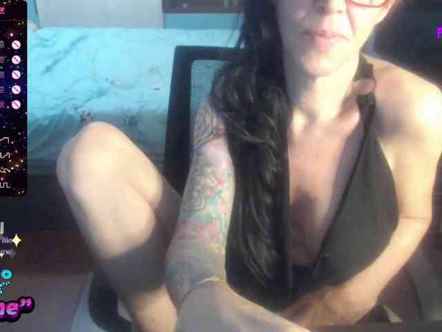 Modella: VenusX1