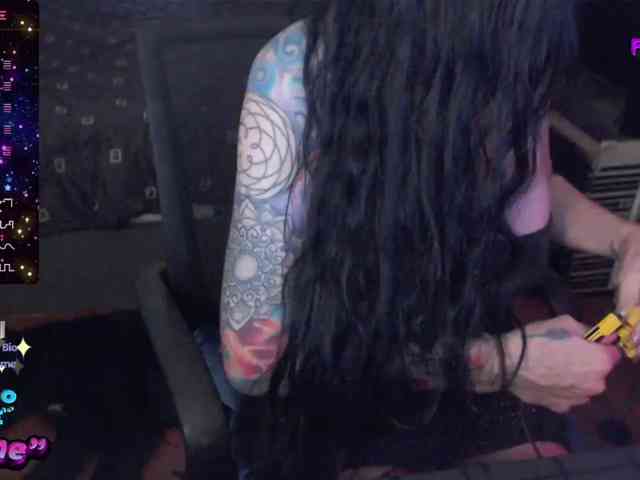 Modella: VenusX1