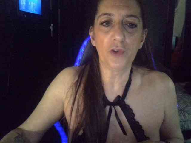 Modèle: belgecoquine