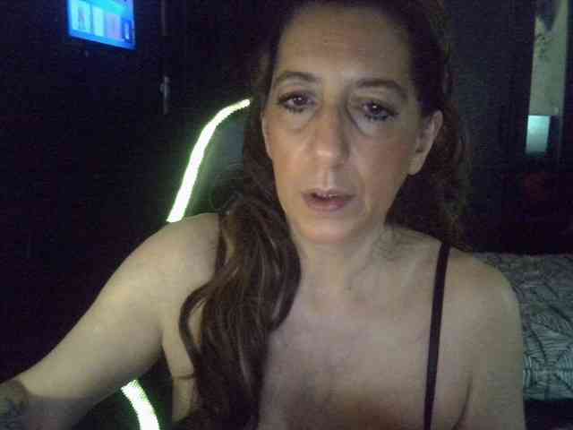 Modèle: belgecoquine