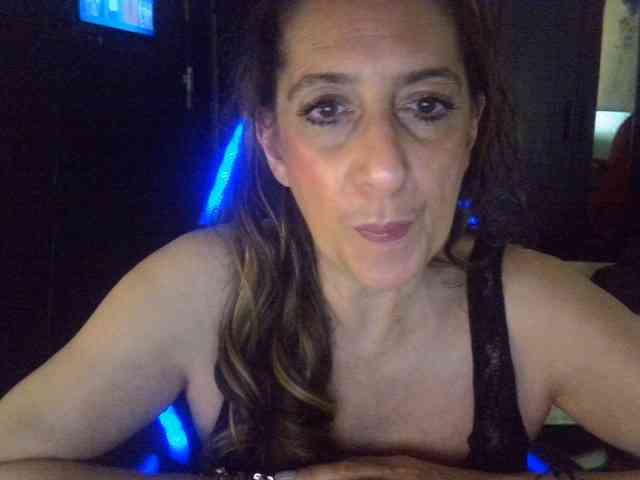 Modèle: belgecoquine