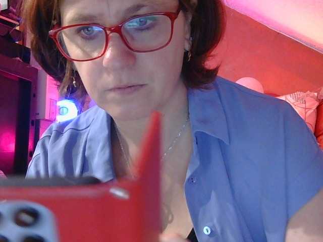 MLX live cam on BongaCams
