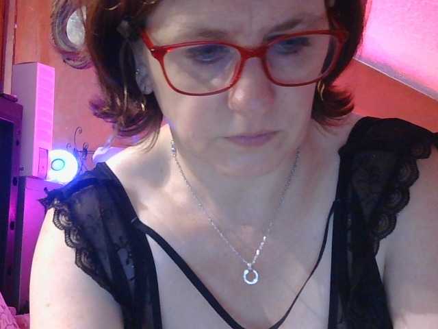 MLX live cam on BongaCams