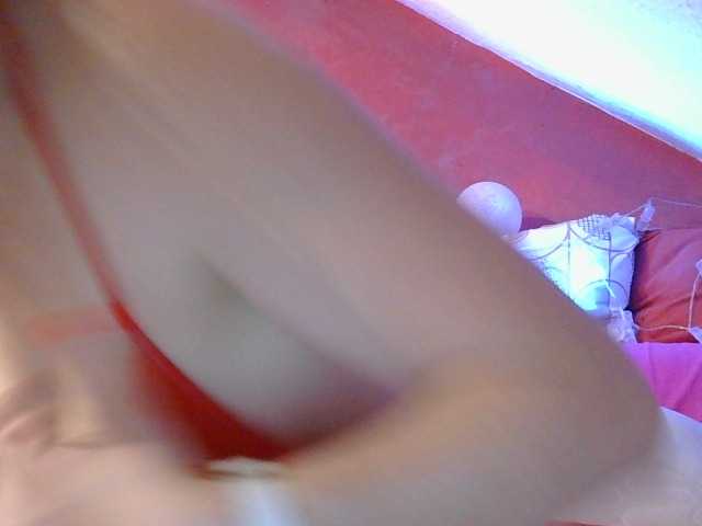 MLX live cam on BongaCams