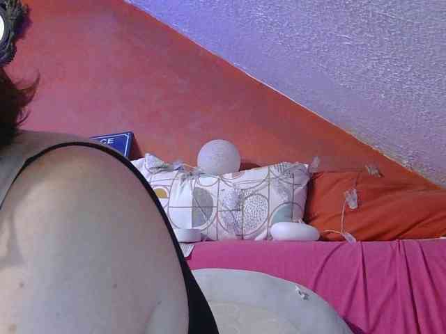 MLX Live Webcam on BongaCams