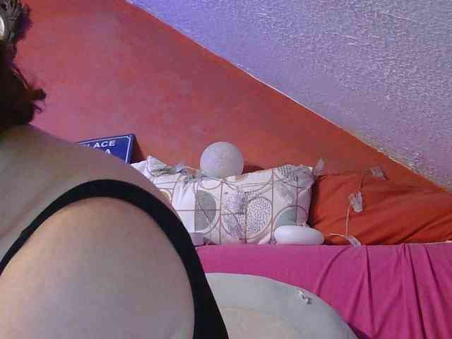 MLX Live Webcam on BongaCams