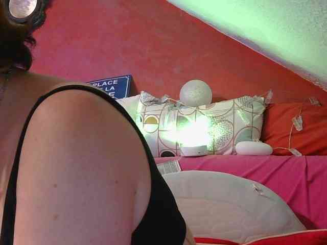 Modèle: LanaXXX1