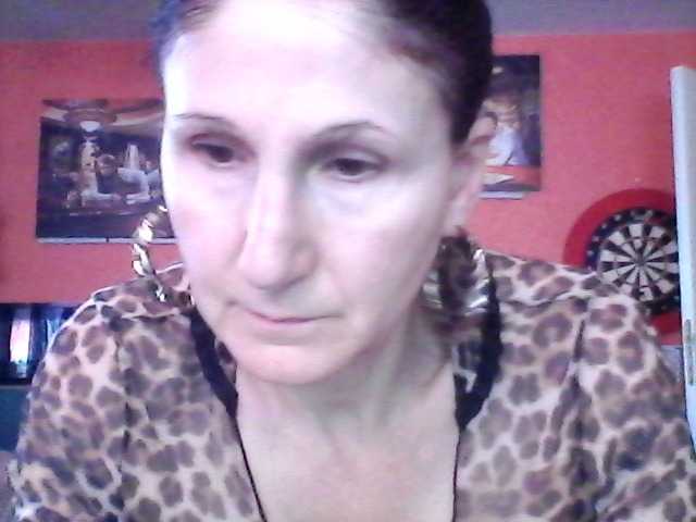 angelique4 live cam on BongaCams