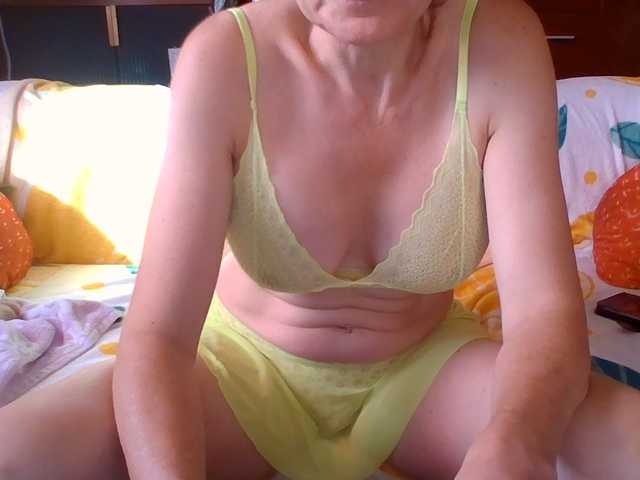 angelique4