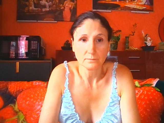 angelique4 live cam on BongaCams